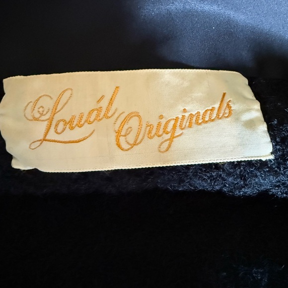 Vintage Black Coat with Brown Fur Collar from original Saks Washington store - Picture 3 of 4